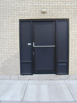 medium stile with smooth panel